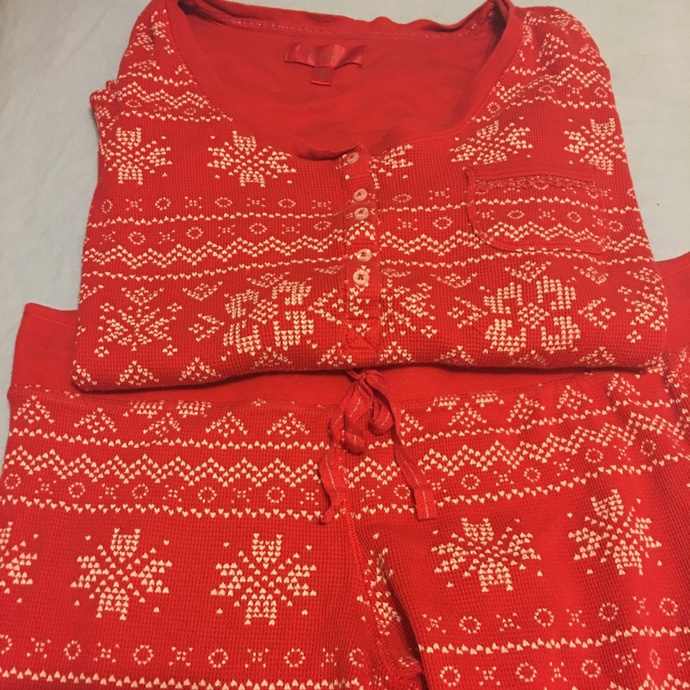 Ladies EUC Victoria’s Secret Thermal Pajamas